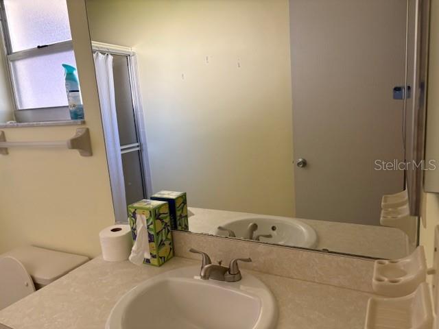 CIRCLE SQUARE WOODS - Residential