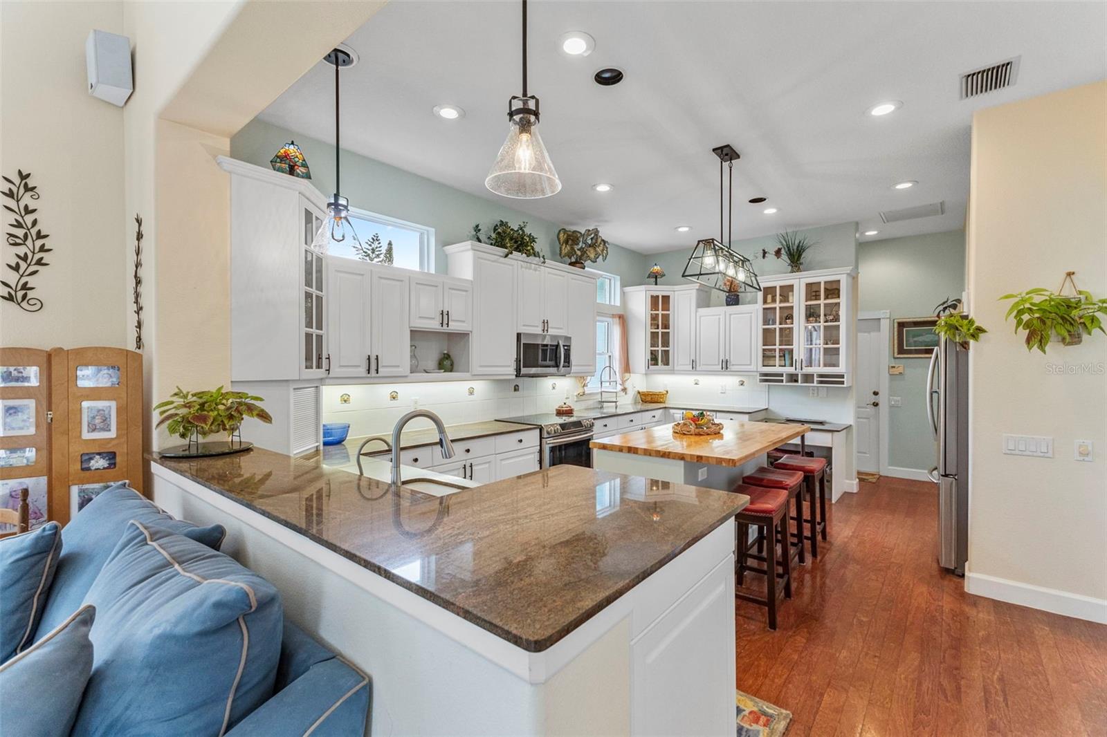 SARASOTA BEACH - Residential