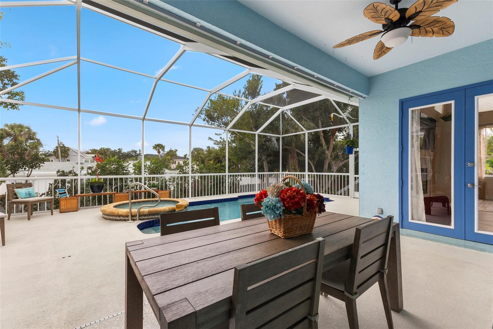 SARASOTA BEACH - Residential