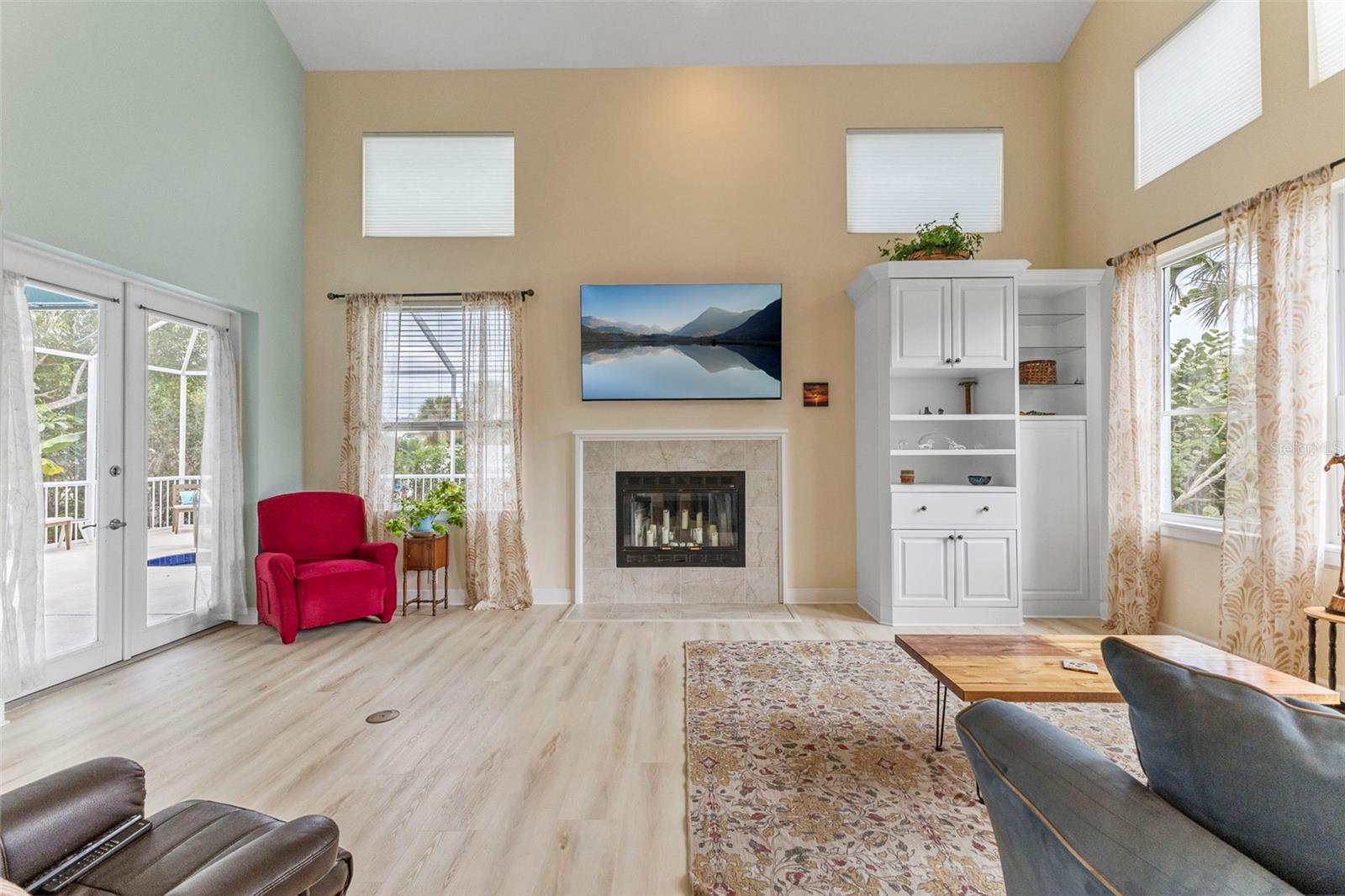 SARASOTA BEACH - Residential