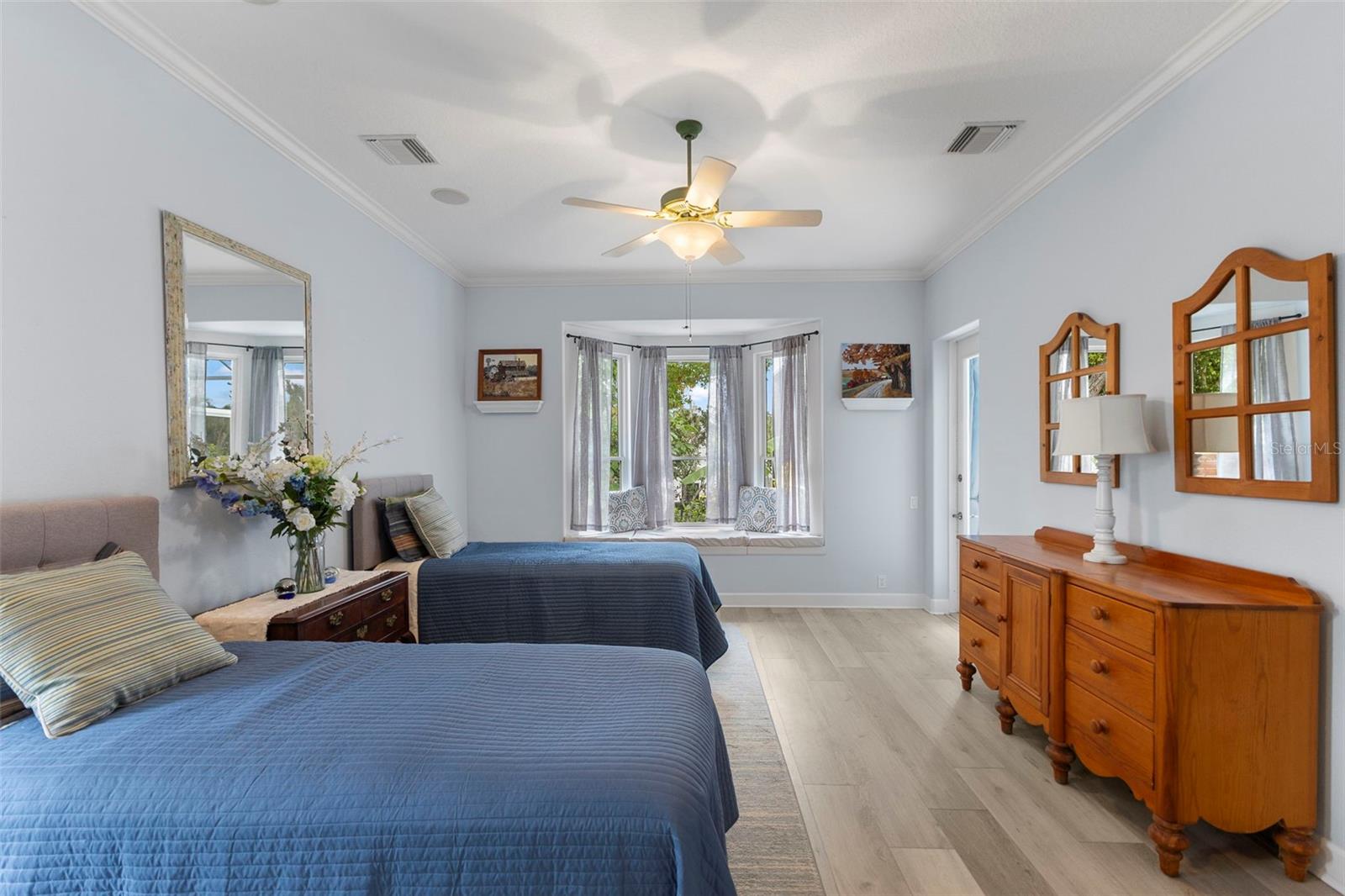 SARASOTA BEACH - Residential