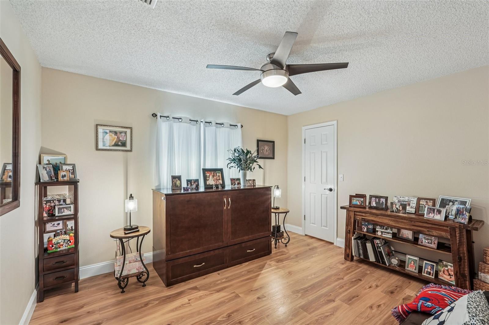 PADDOCKS WEST - Residential