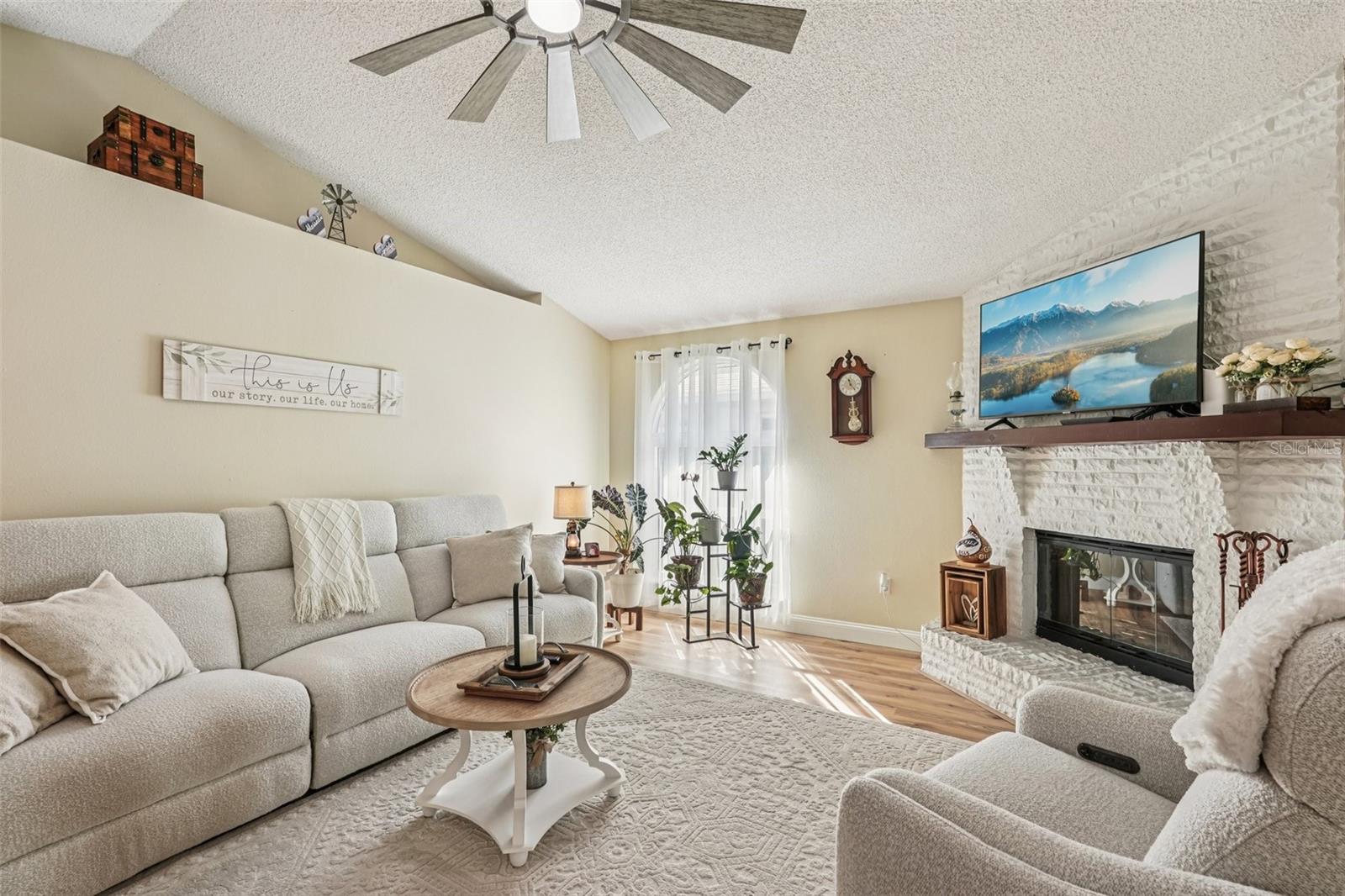 PADDOCKS WEST - Residential