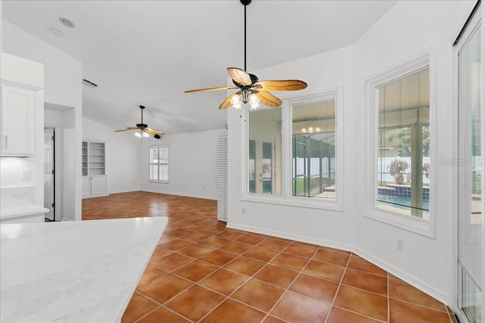 KINGSBRIDGE WEST - Residential