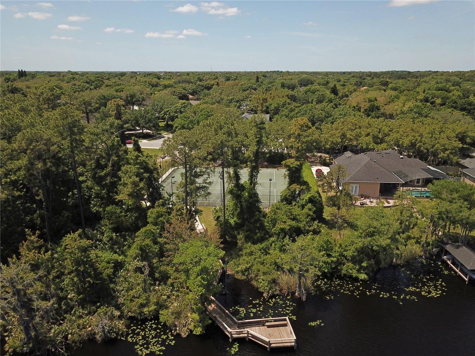 KINGSBRIDGE WEST - Residential