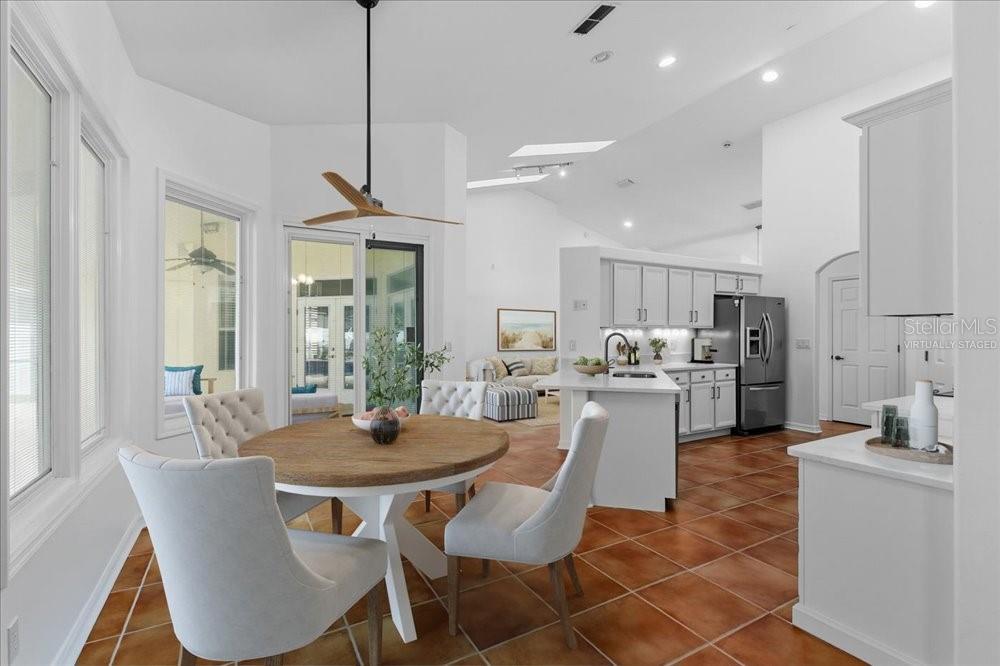 KINGSBRIDGE WEST - Residential