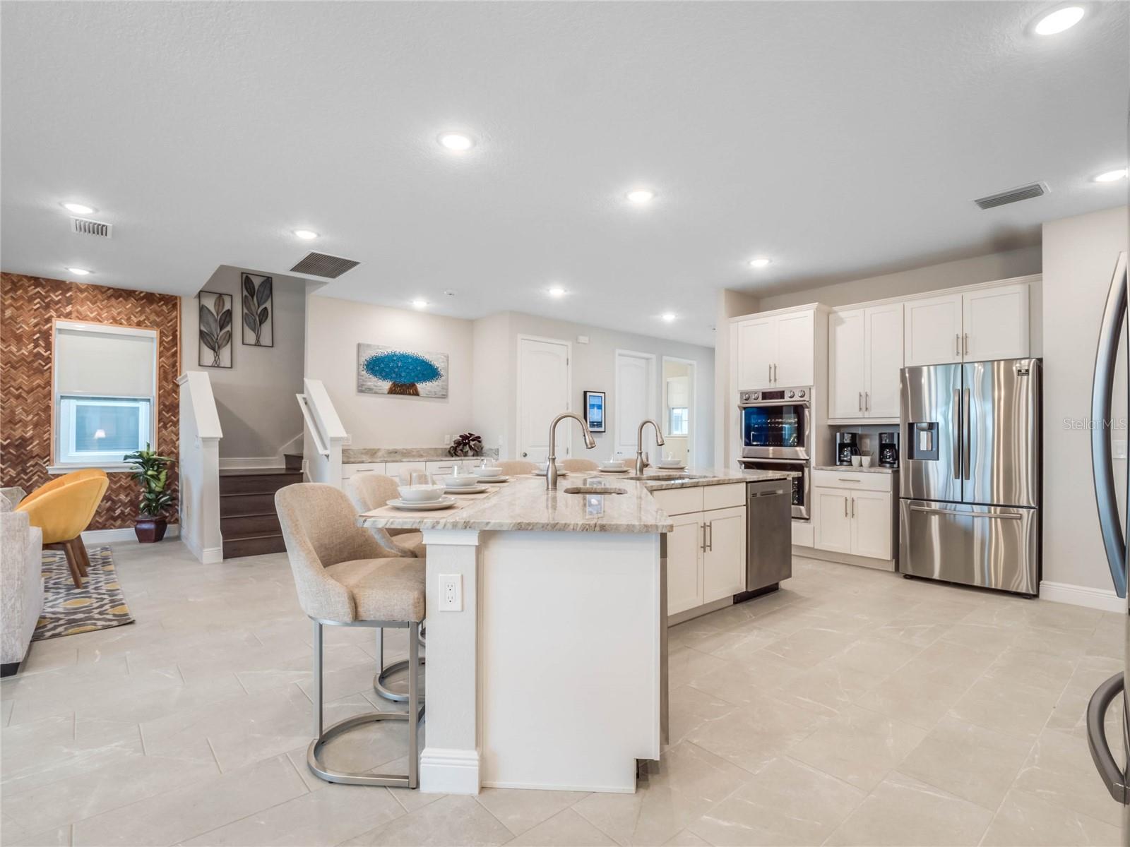 REUNION WEST PH 4 - Residential