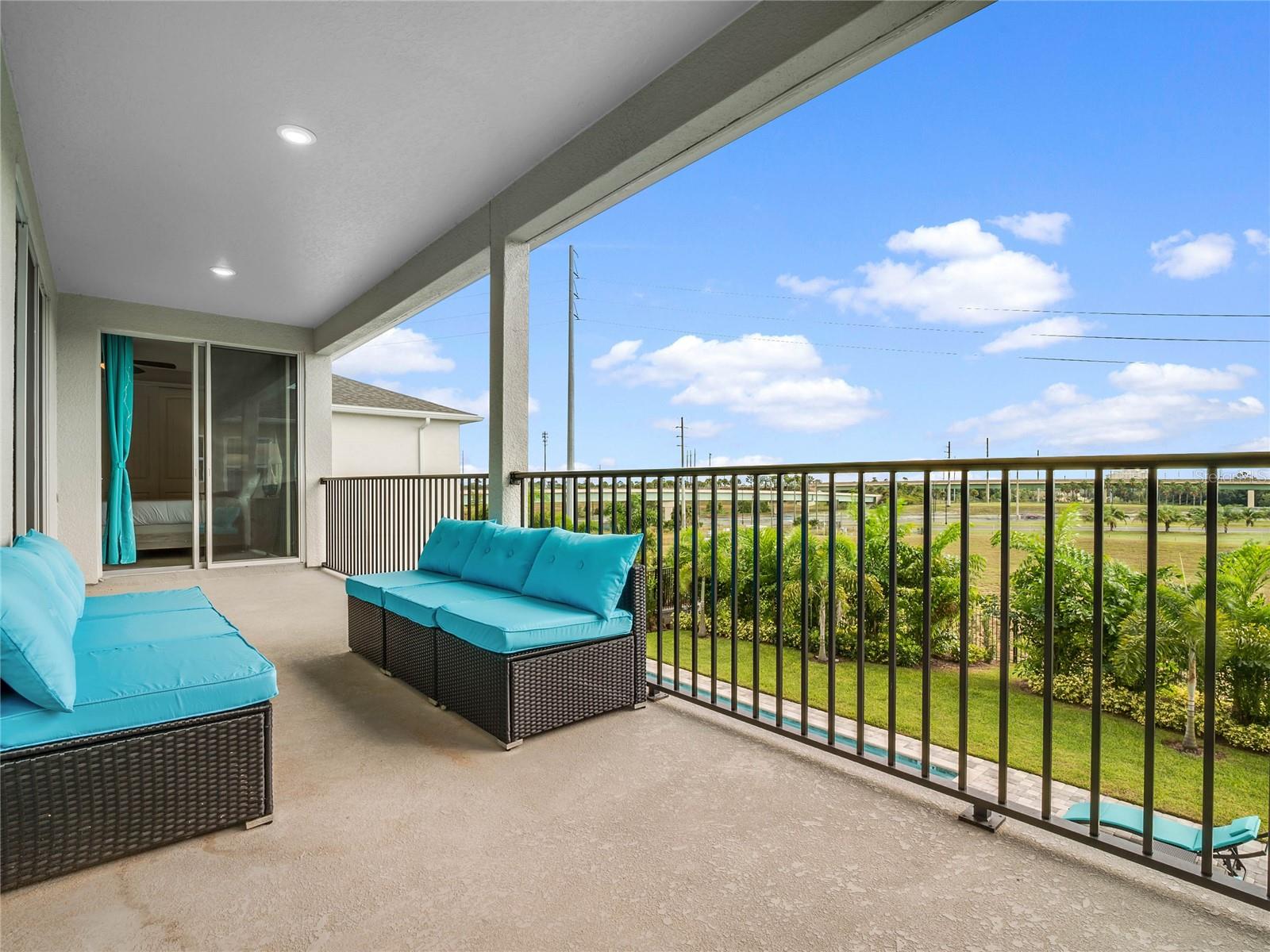 REUNION WEST PH 4 - Residential