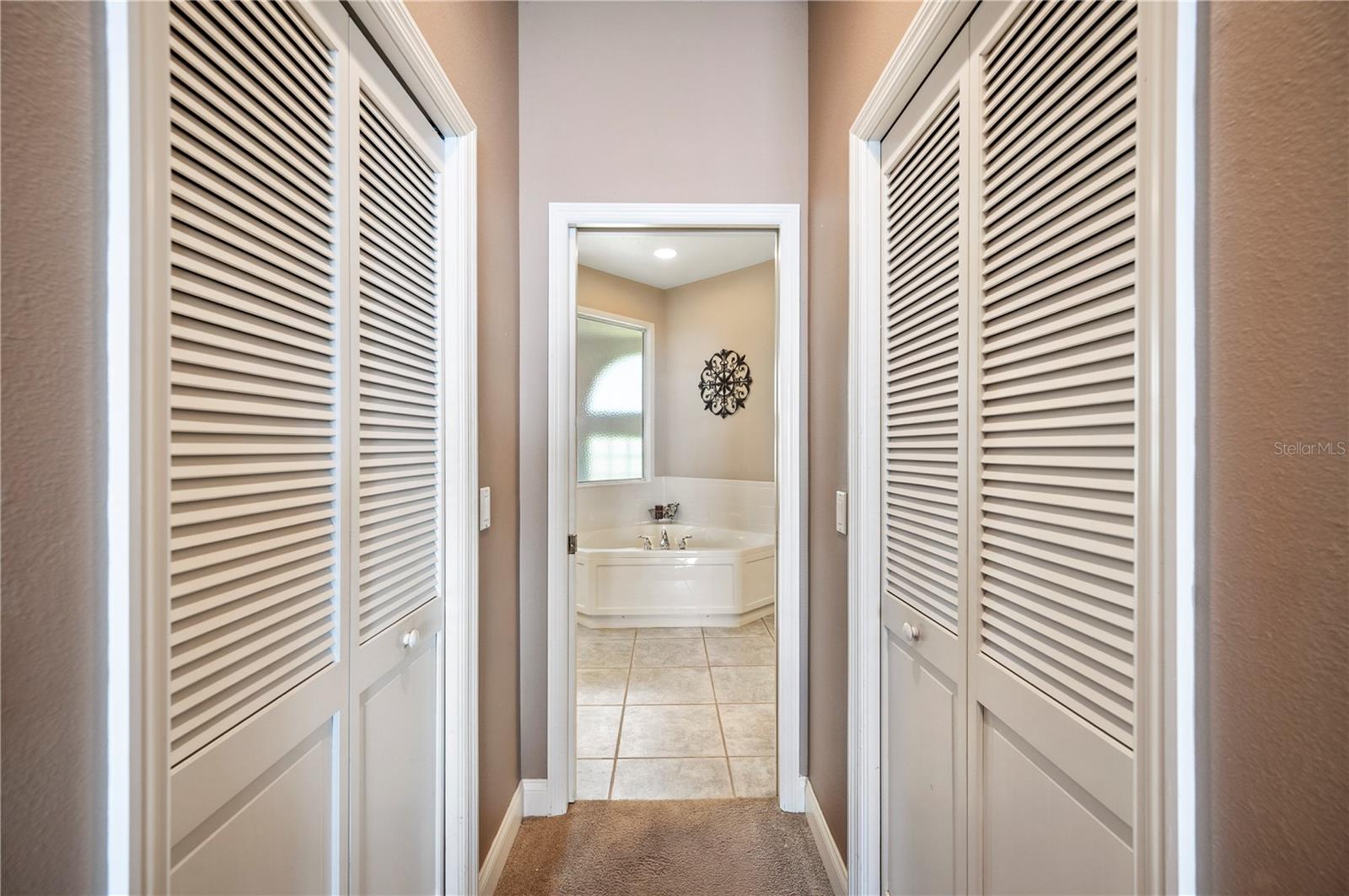 SANDY POINTE - Residential