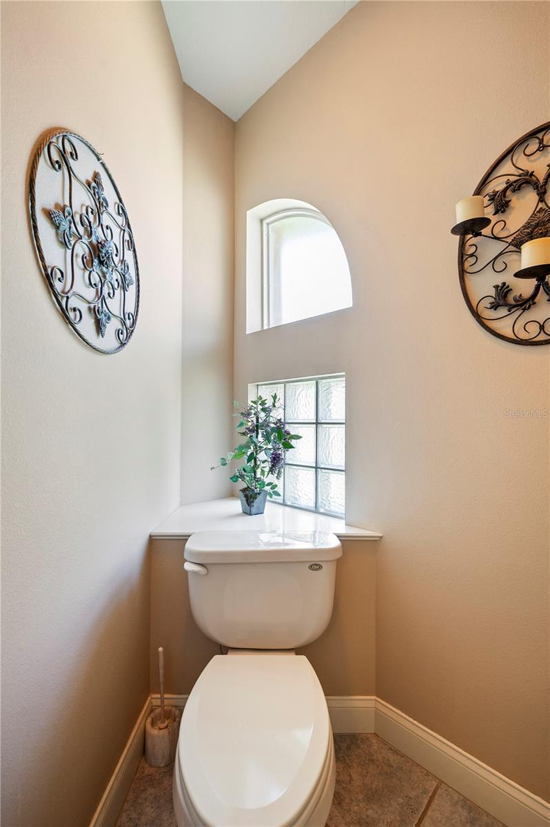 SANDY POINTE - Residential