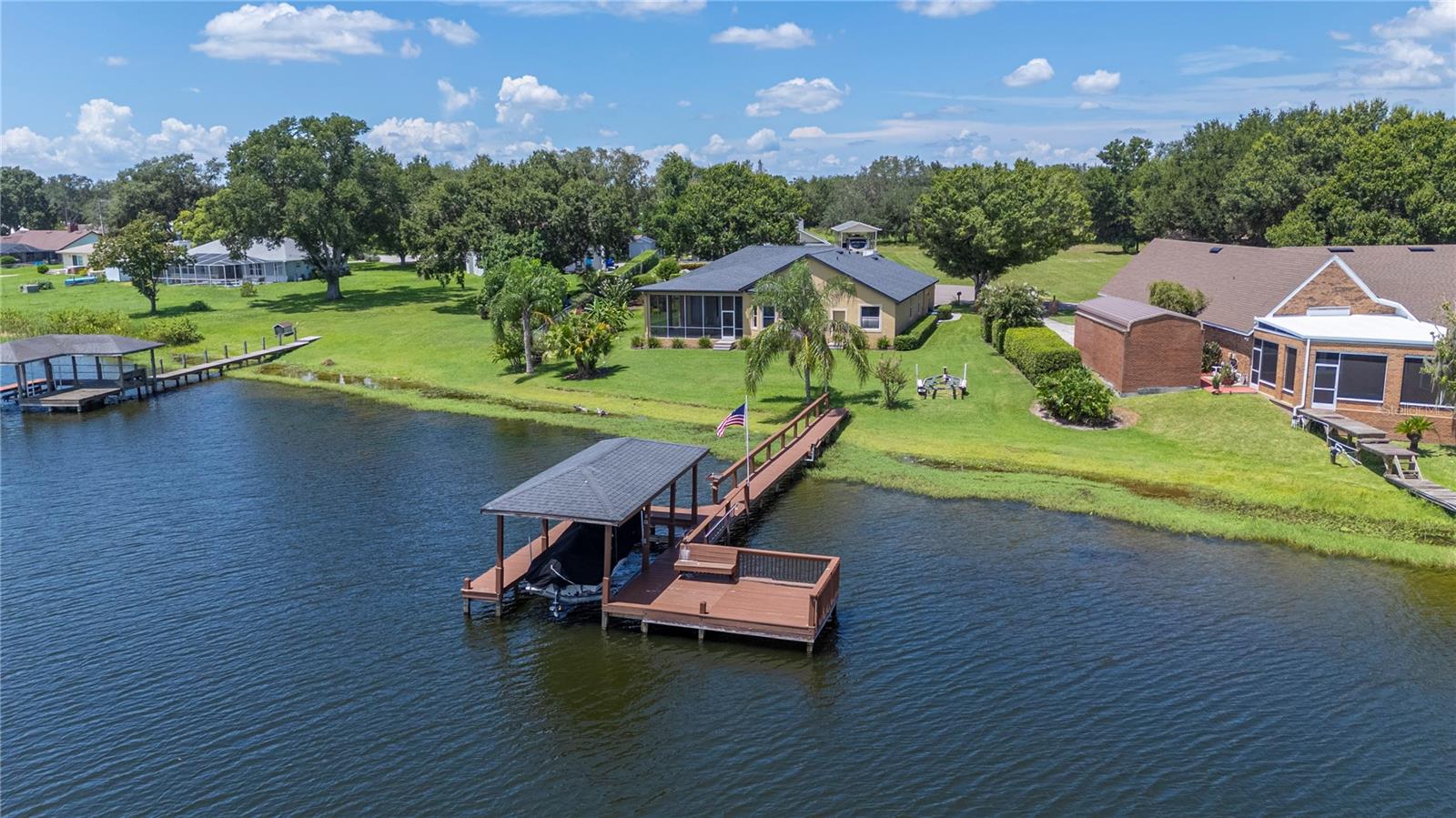 SANDY POINTE - Residential