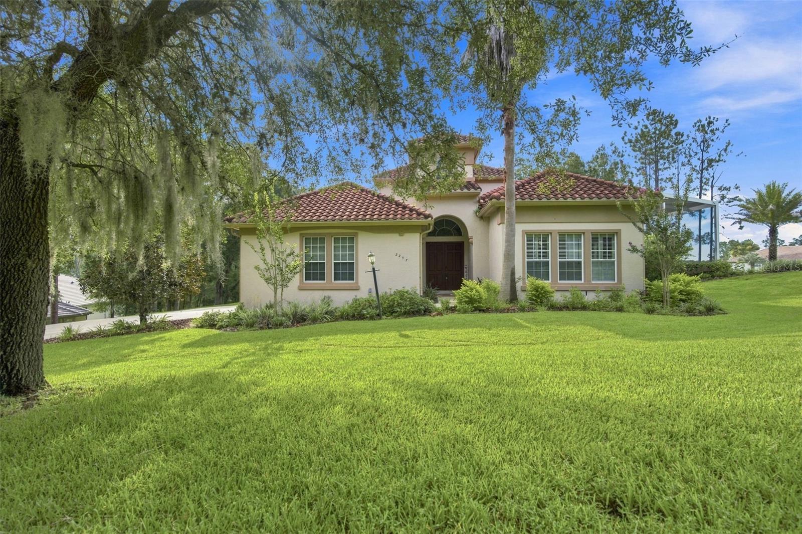 2257 N HICKORY GLEN POINT