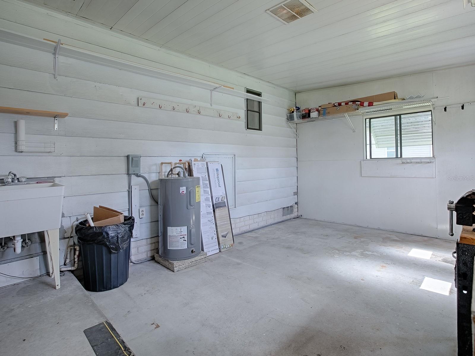 LADY LAKE ORANGE BLOSSOM GARDENS UNIT 06 - Residential