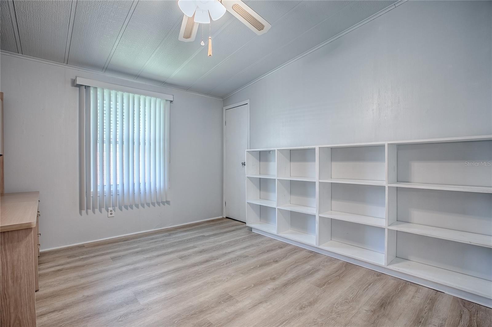 LADY LAKE ORANGE BLOSSOM GARDENS UNIT 06 - Residential