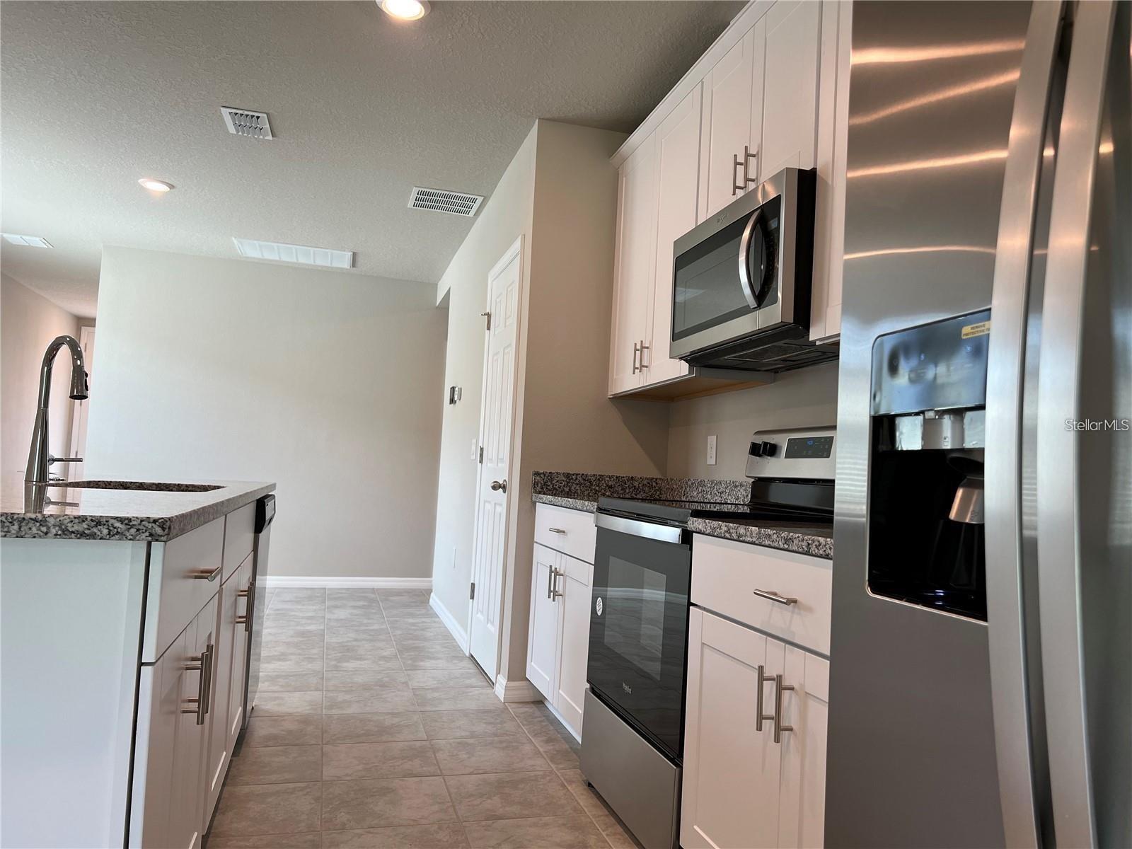 VILLAMAR PH 3 - Residential Lease