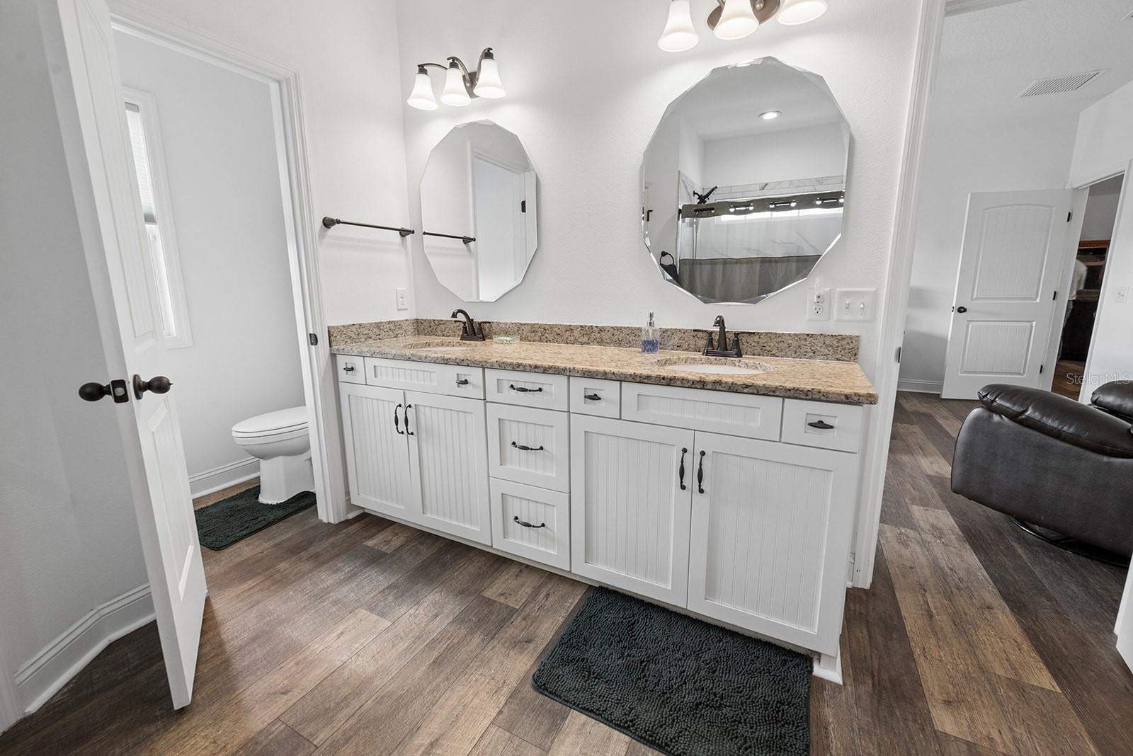 TRENTON - Residential