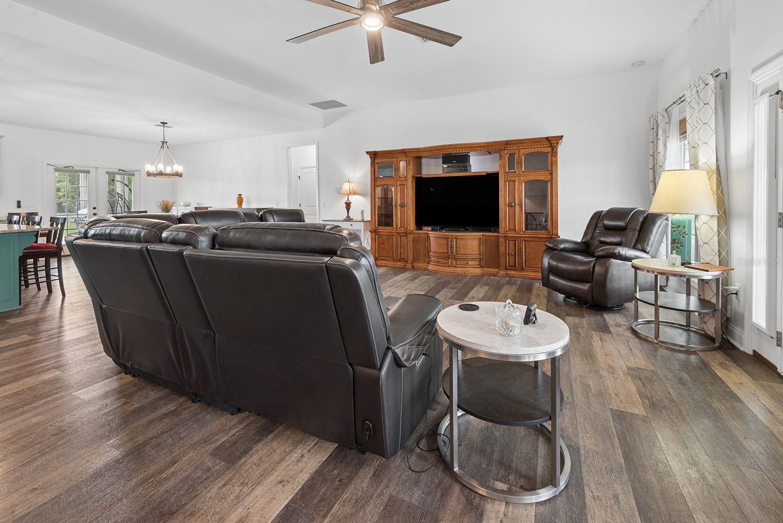 TRENTON - Residential