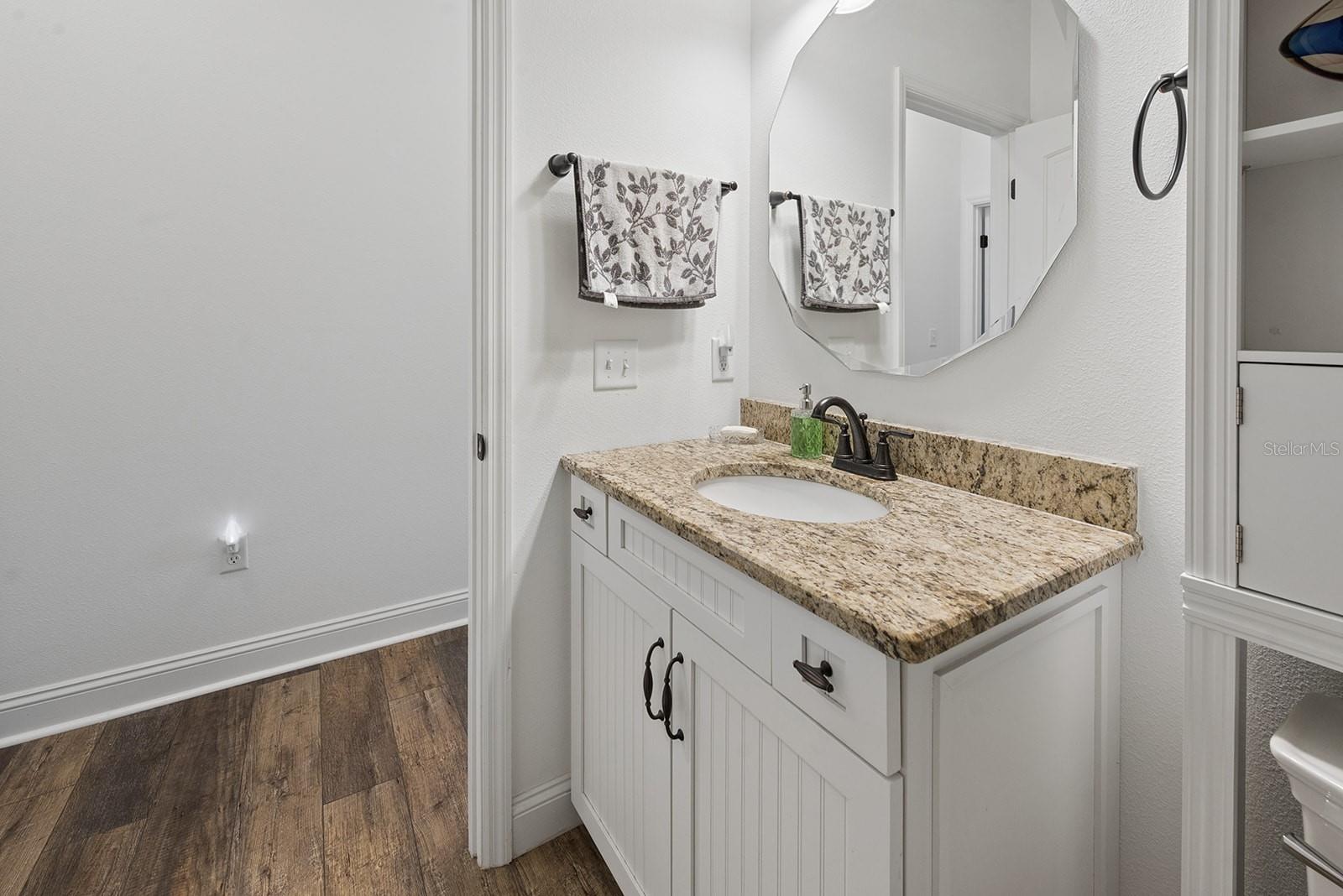 TRENTON - Residential