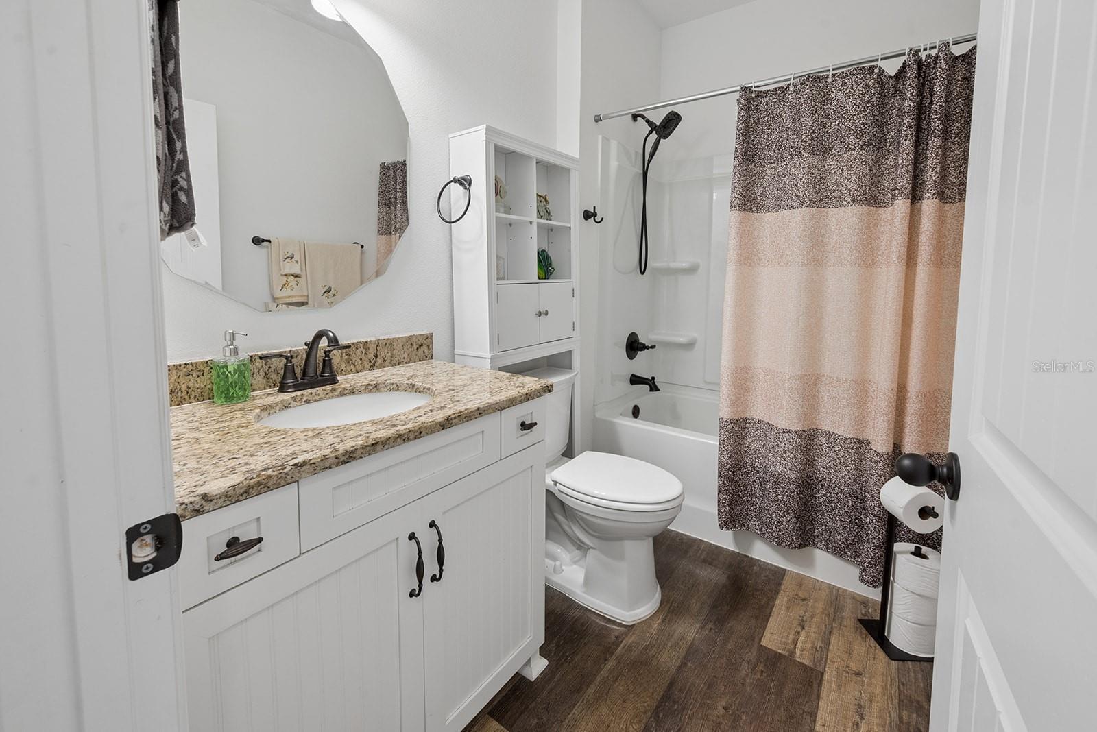 TRENTON - Residential