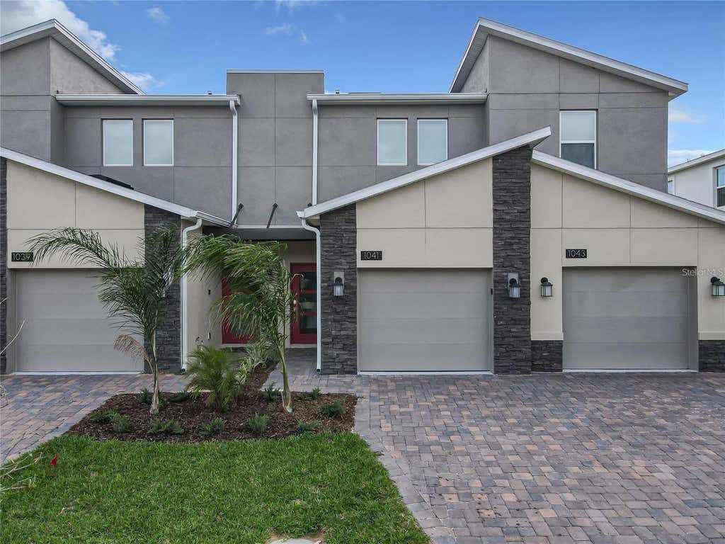 Photo of 1041 Splash Shot Place #1041, Davenport, FL 33896 (MLS # S5155844)
