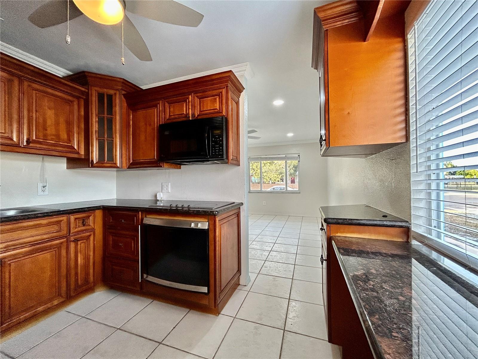 PASADENA ESTATES SEC B - Residential Lease