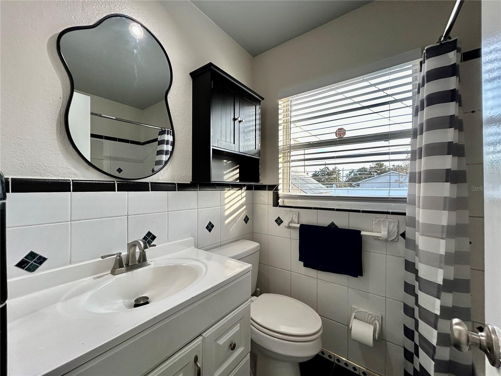 PASADENA ESTATES SEC B - Residential Lease