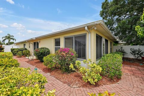 Single Family Residence in WINTER HAVEN FL 3355 LIVINGSTON WAY 26.jpg
