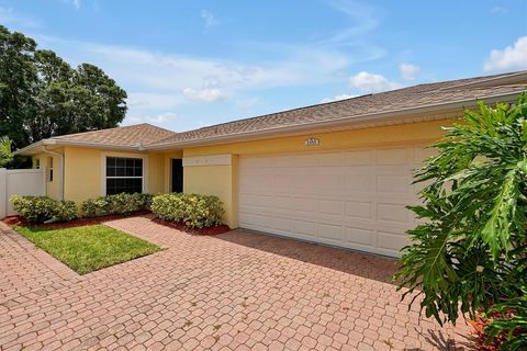 Single Family Residence in WINTER HAVEN FL 3355 LIVINGSTON WAY 4.jpg