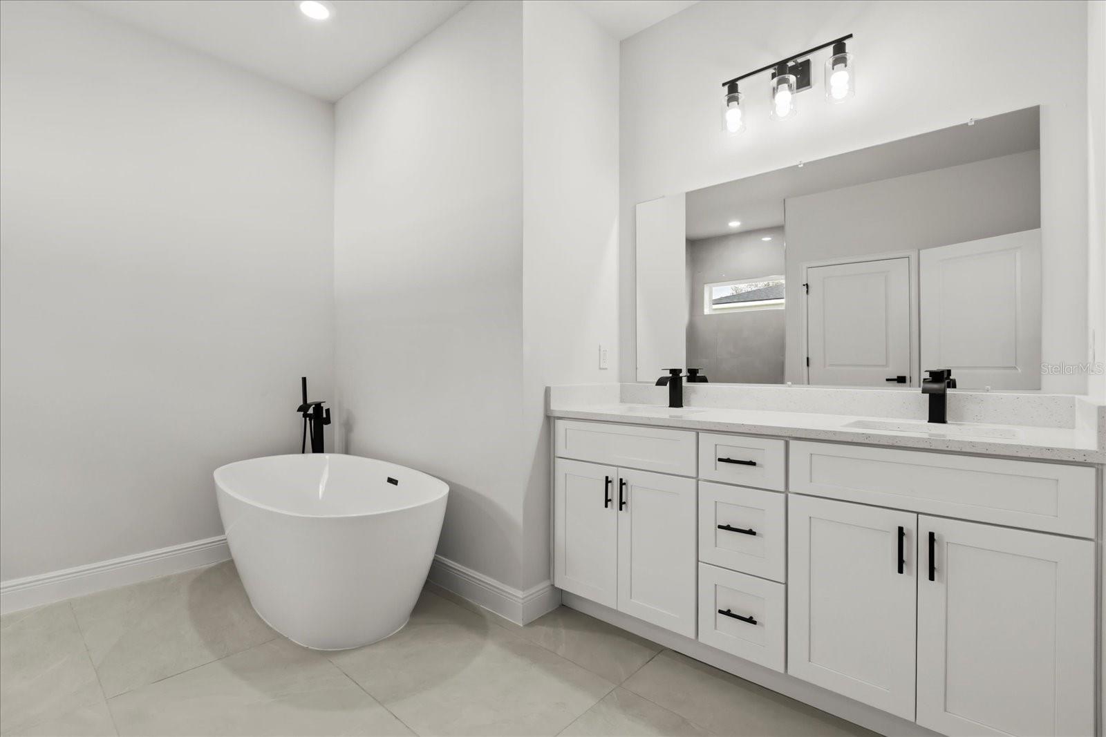 CITRUS SPGS UNIT 07 - Residential