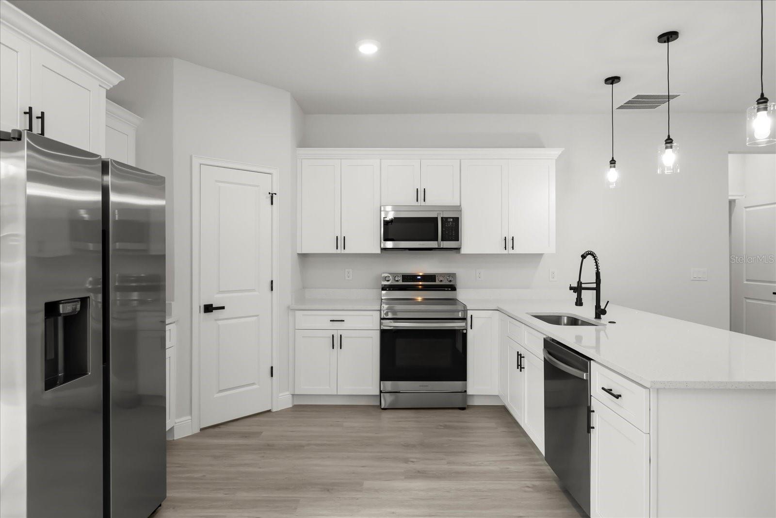 CITRUS SPGS UNIT 07 - Residential