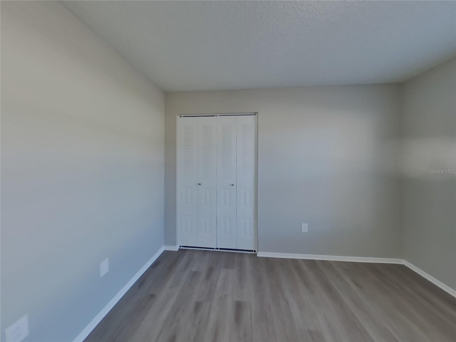 HEATHER LAKES UNIT XXXV - Residential Lease