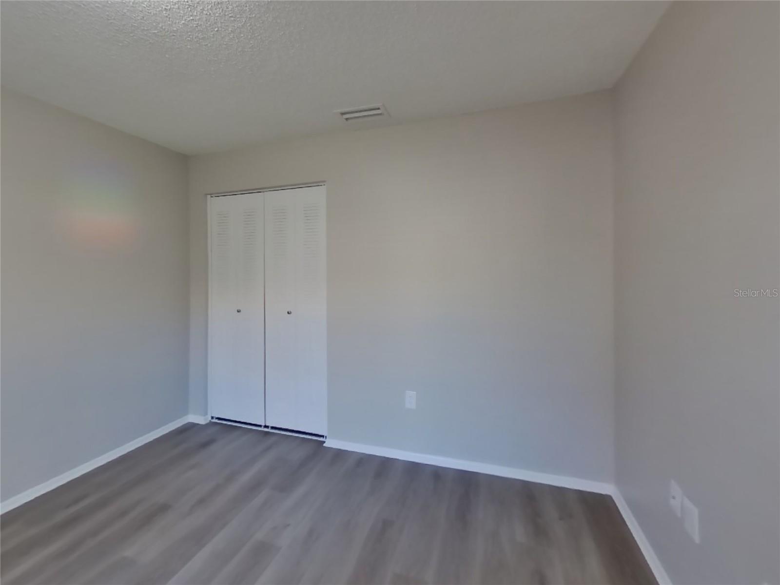 HEATHER LAKES UNIT XXXV - Residential Lease