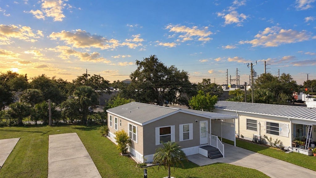 Photo of 6904 Cortez Road W #10, Bradenton, FL 34210 (MLS # A4706681)