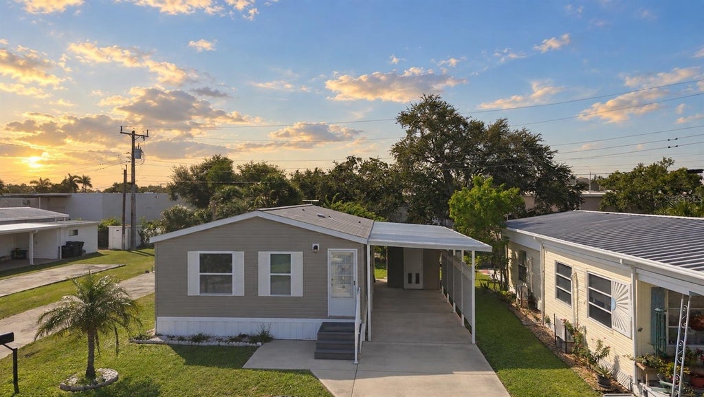 Photo of 6904 Cortez Road W #10, Bradenton, FL 34210 (MLS # A4706681)