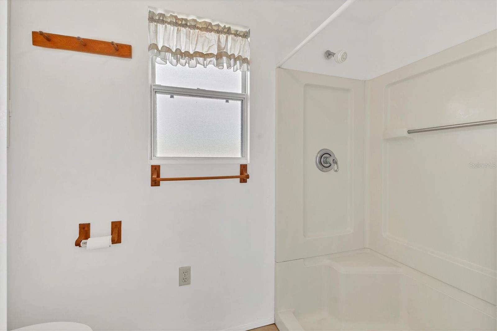 TIDEVUE/DE SOTO COMMUNITY UNIT ONE - Residential