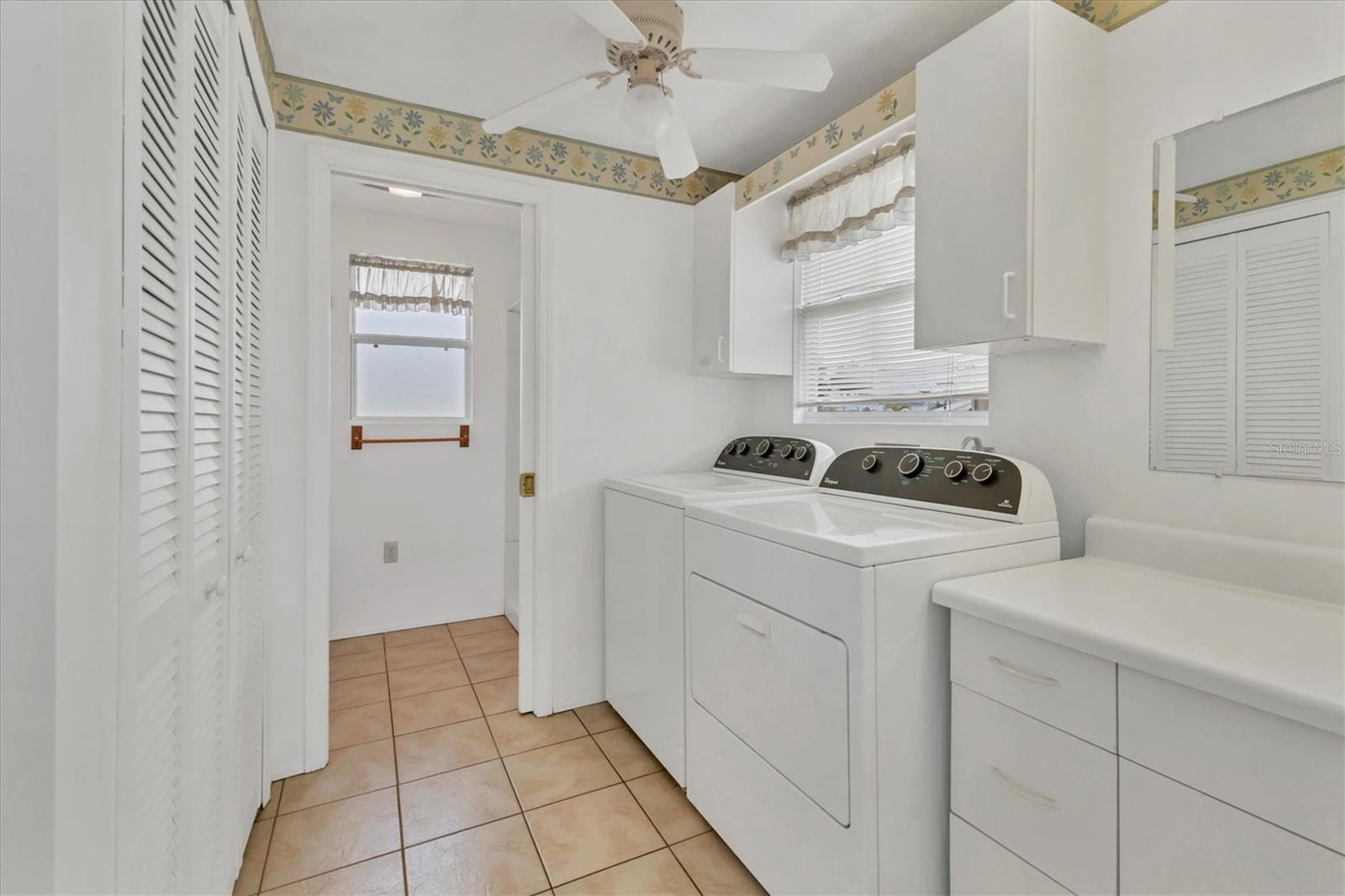 TIDEVUE/DE SOTO COMMUNITY UNIT ONE - Residential