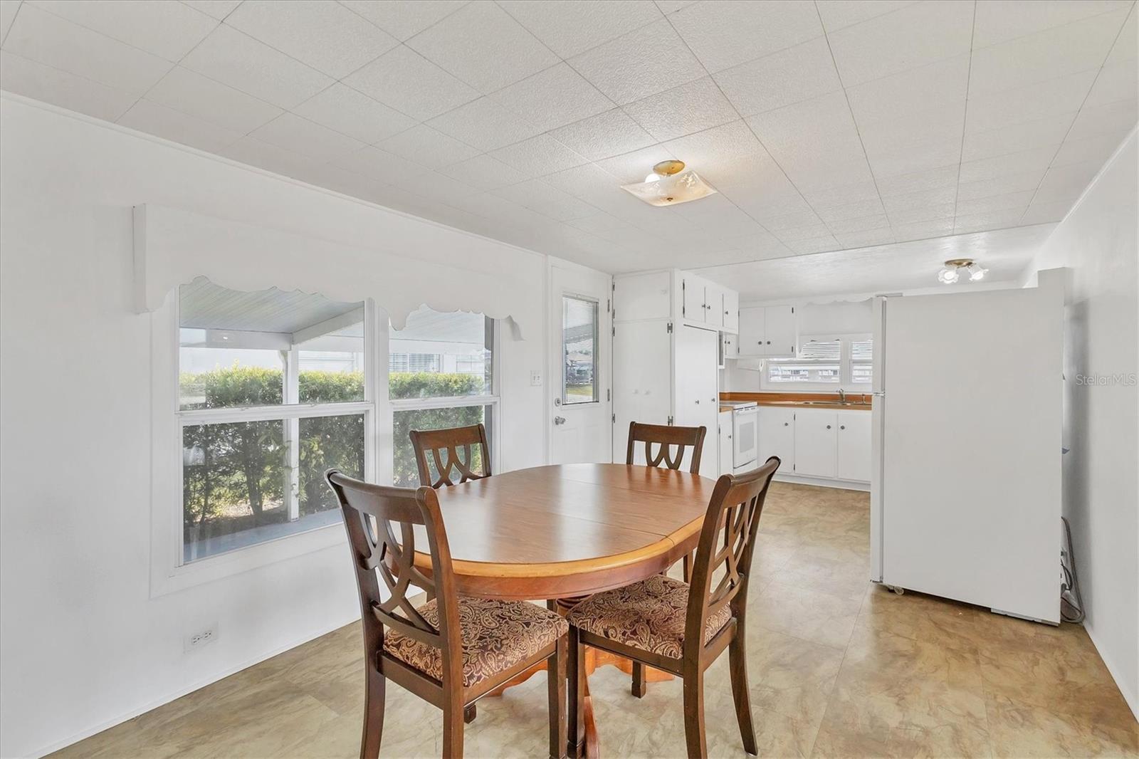 TIDEVUE/DE SOTO COMMUNITY UNIT ONE - Residential