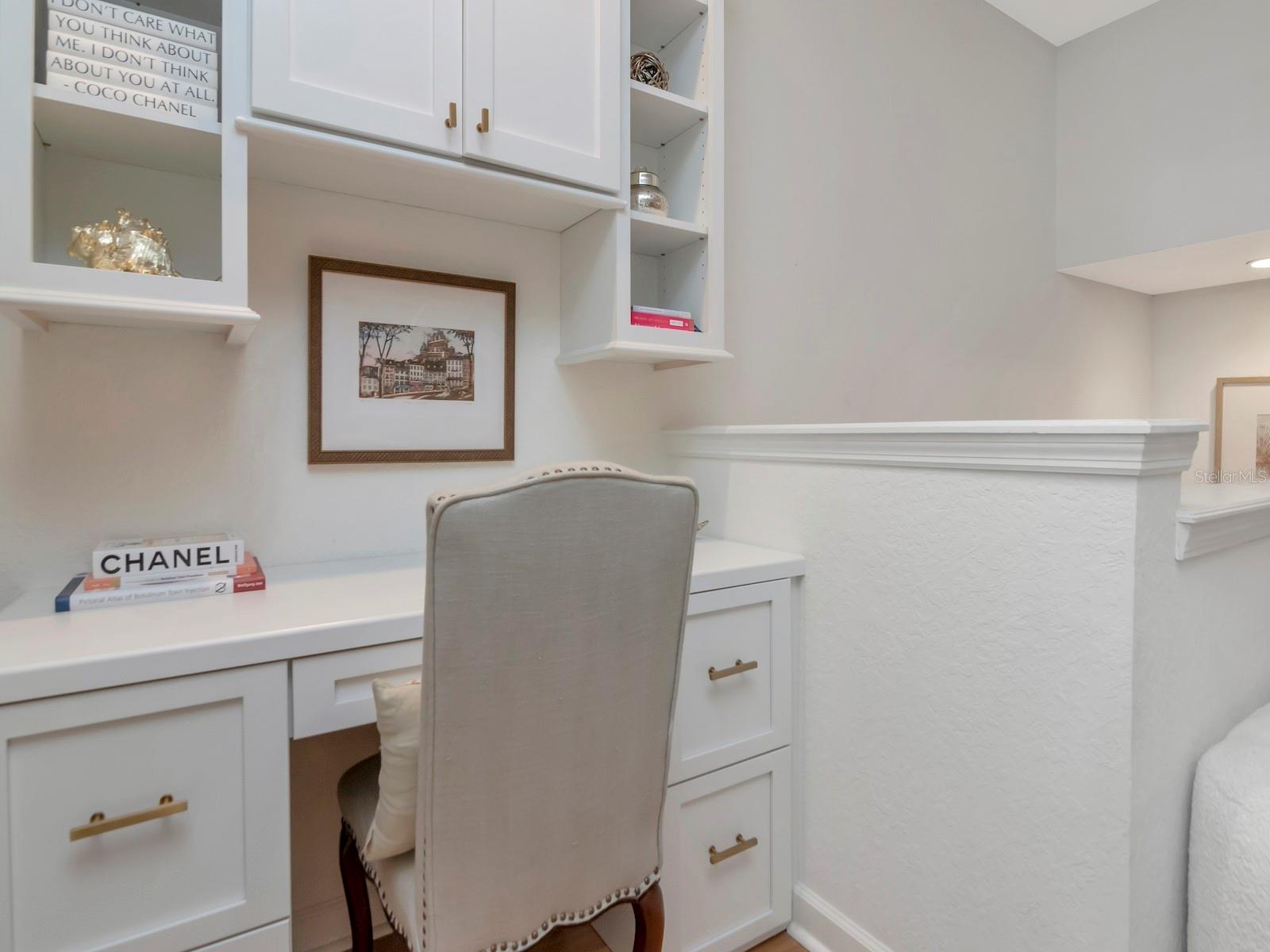 ISLAND PLACE A CONDO - Residential