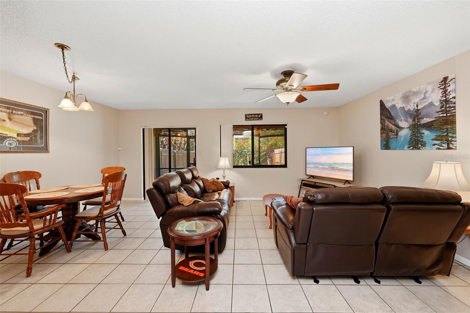 FLORIDA CENTER WINDHOVER RESIDENCE AREA 05 - Residential