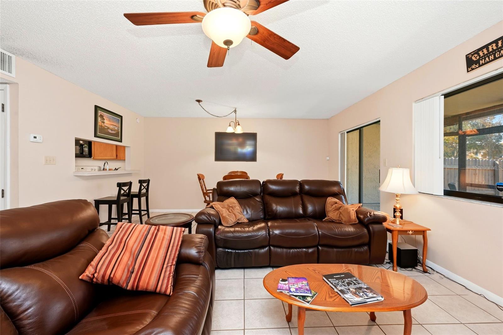 FLORIDA CENTER WINDHOVER RESIDENCE AREA 05 - Residential