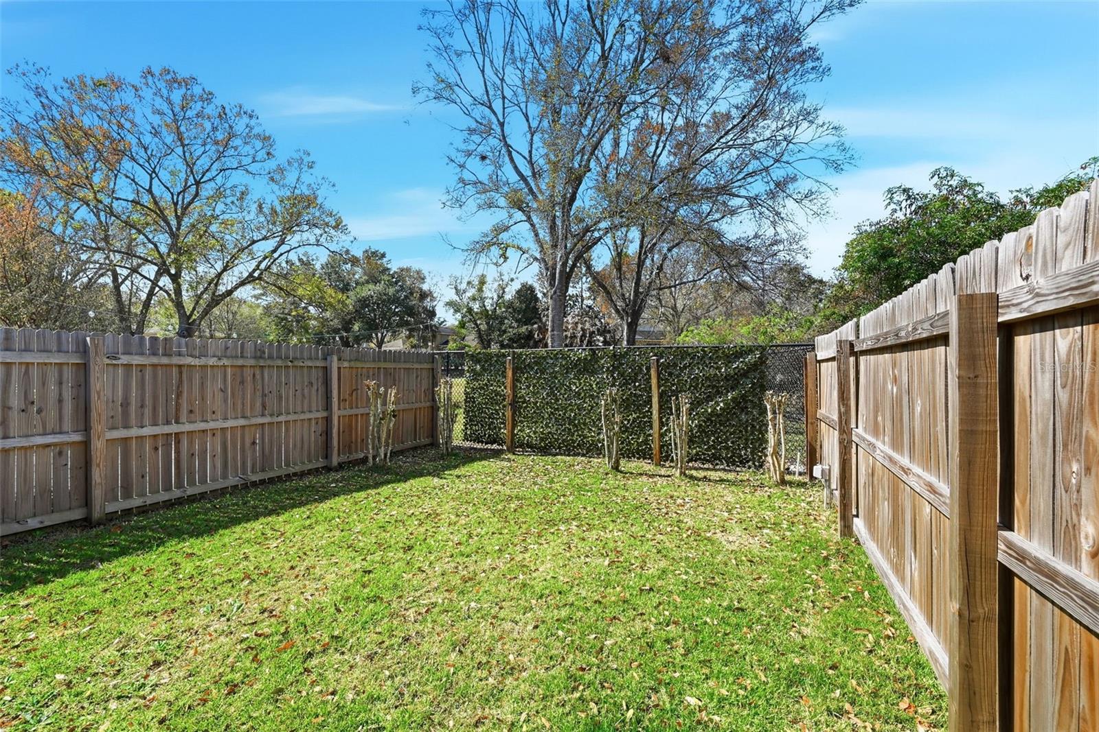 FLORIDA CENTER WINDHOVER RESIDENCE AREA 05 - Residential