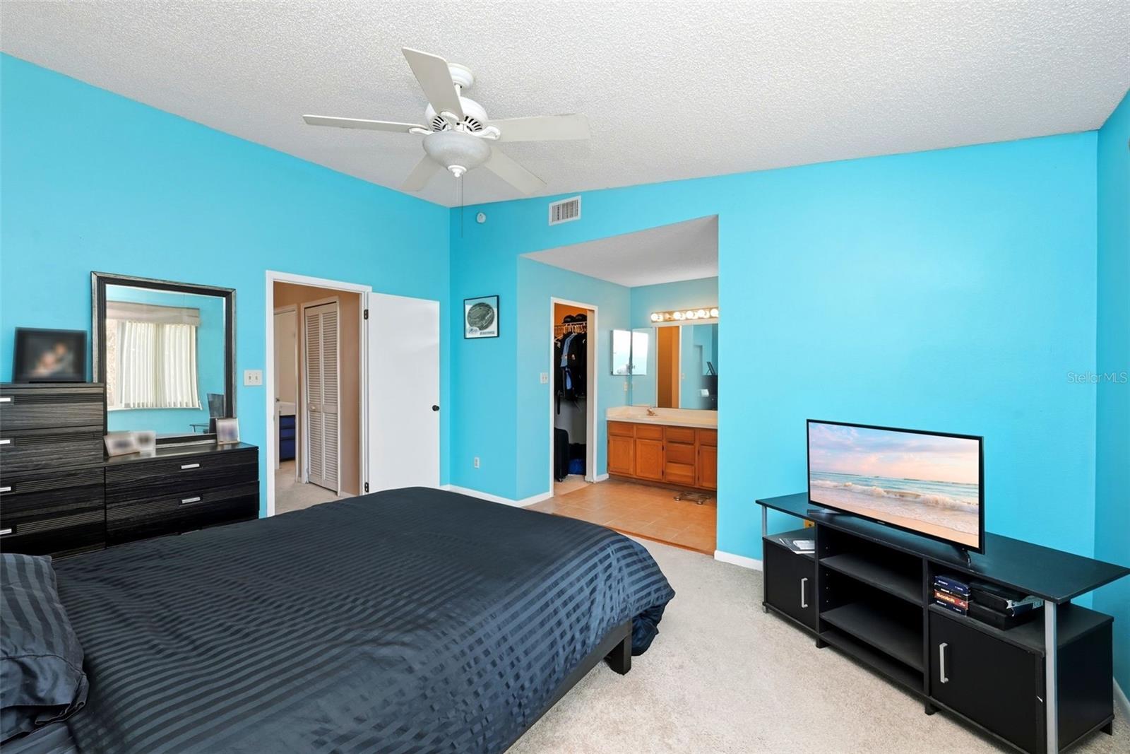 FLORIDA CENTER WINDHOVER RESIDENCE AREA 05 - Residential