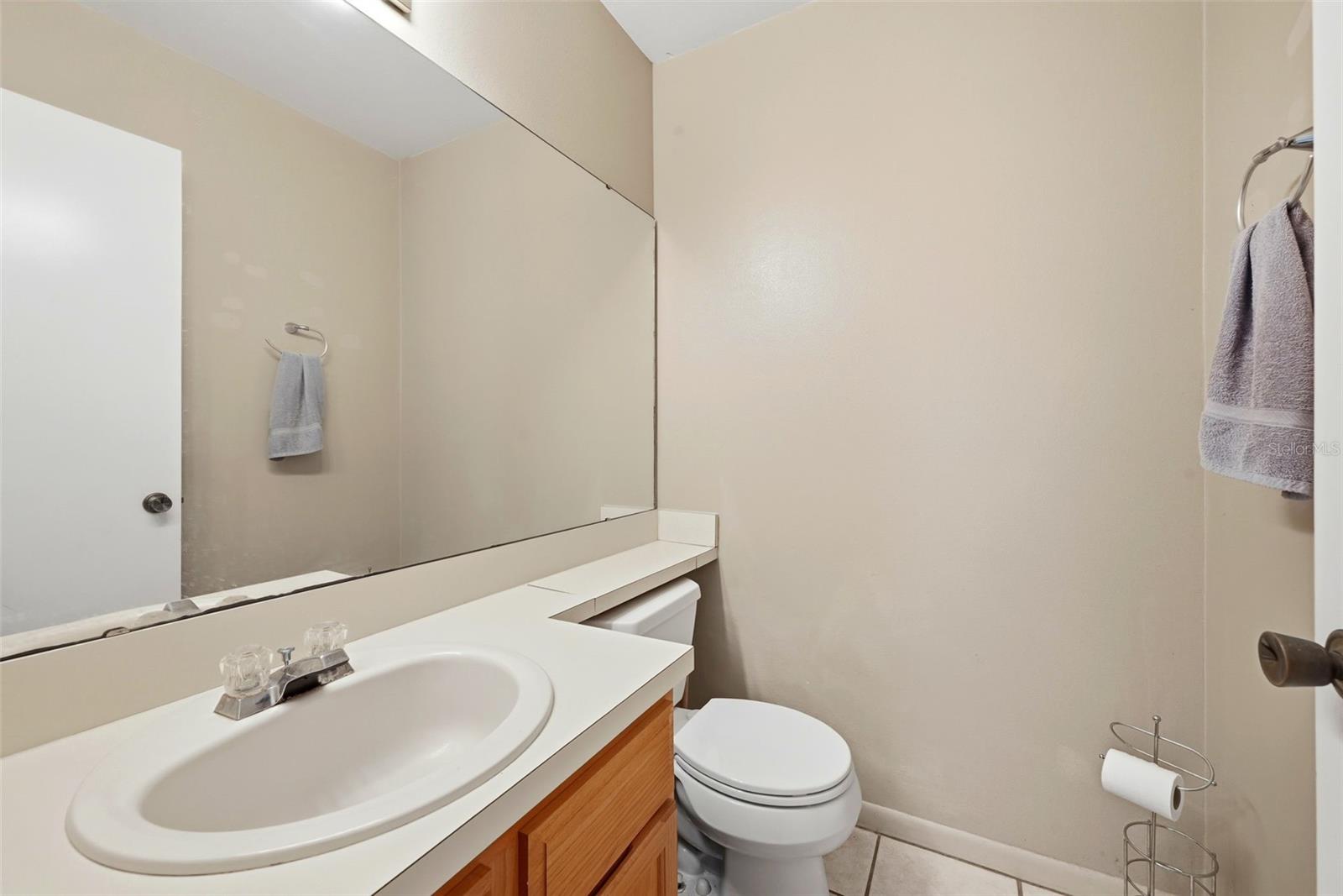 FLORIDA CENTER WINDHOVER RESIDENCE AREA 05 - Residential