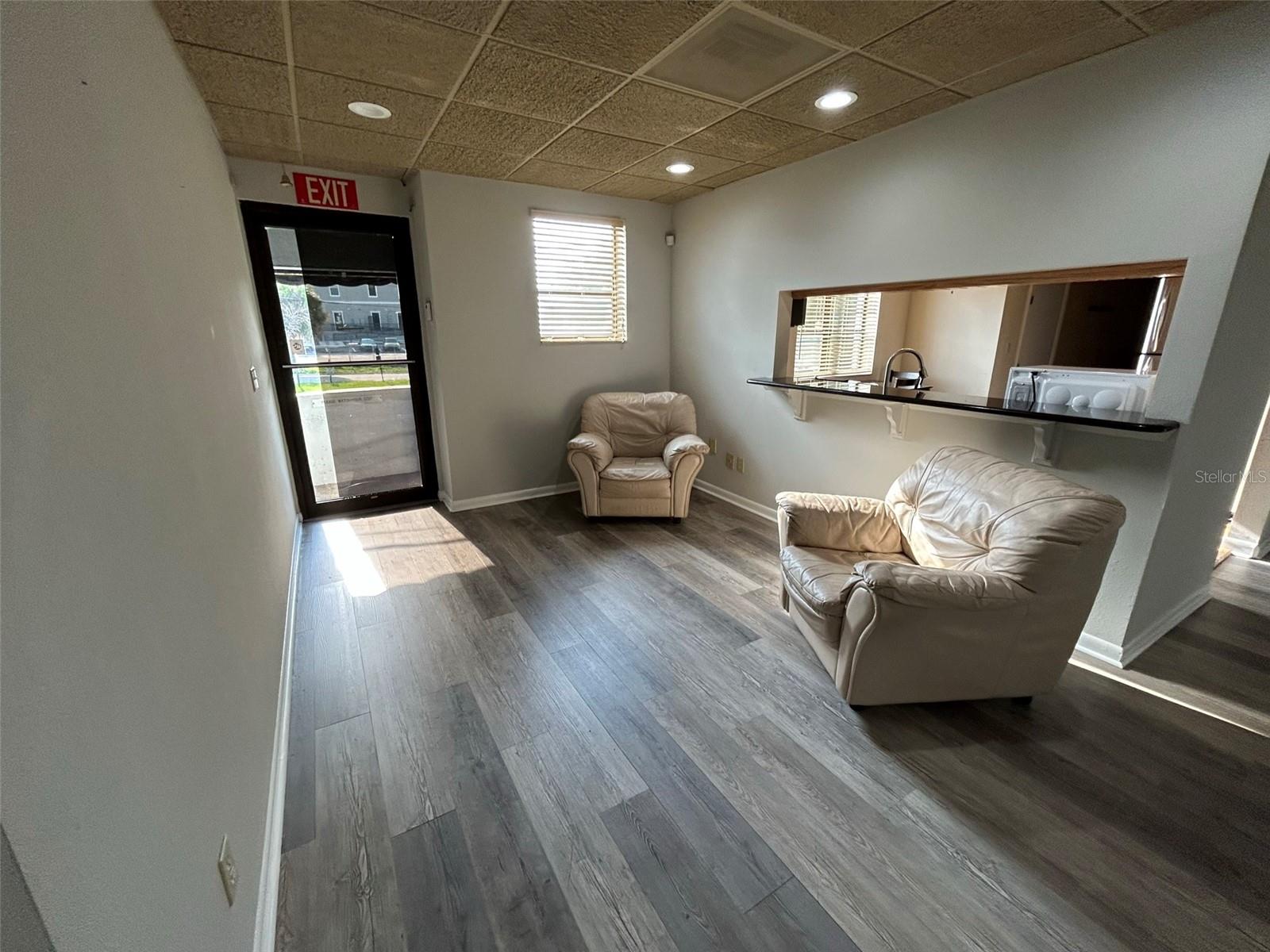 FT KING - Commercial Lease