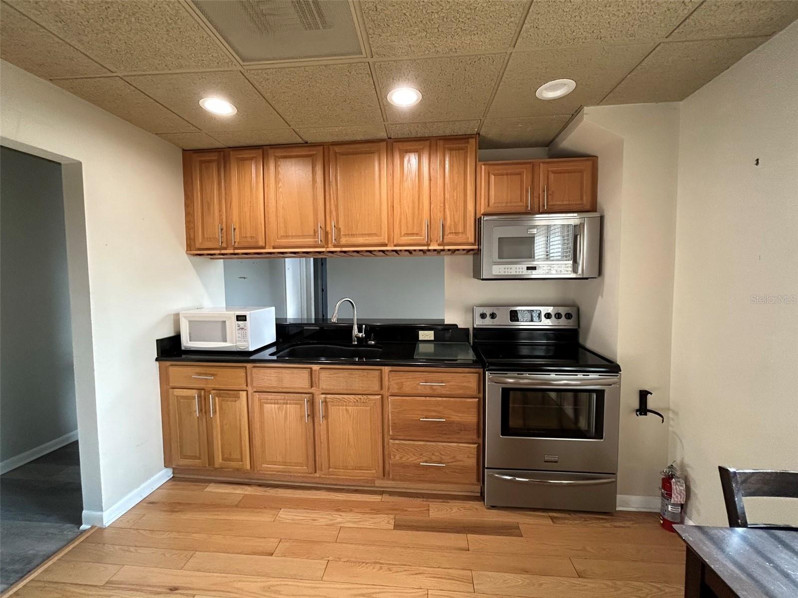 FT KING - Commercial Lease