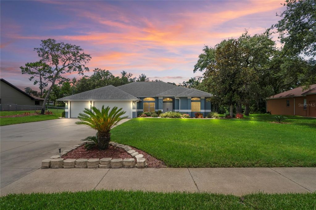 Photo of 18905 Bascomb Lane, Hudson, FL 34667 (MLS # W7877145)