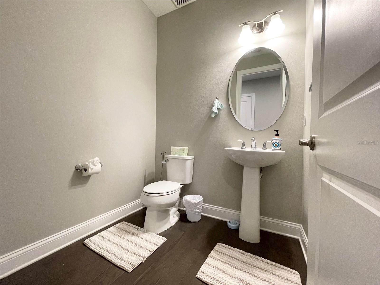 ROYAL CYPRESS PRESERVE - Residential Lease