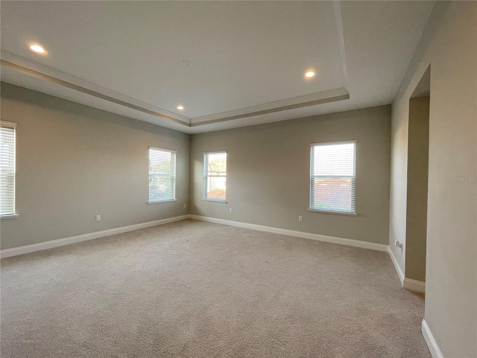 ROYAL CYPRESS PRESERVE - Residential Lease