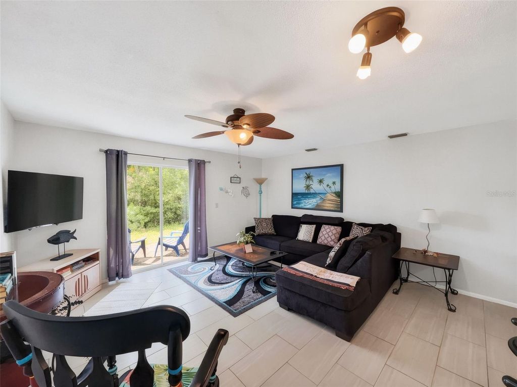 Photo of 175 Yorktowne Drive #UT11, Daytona Beach, FL 32119 (MLS # V4948853)