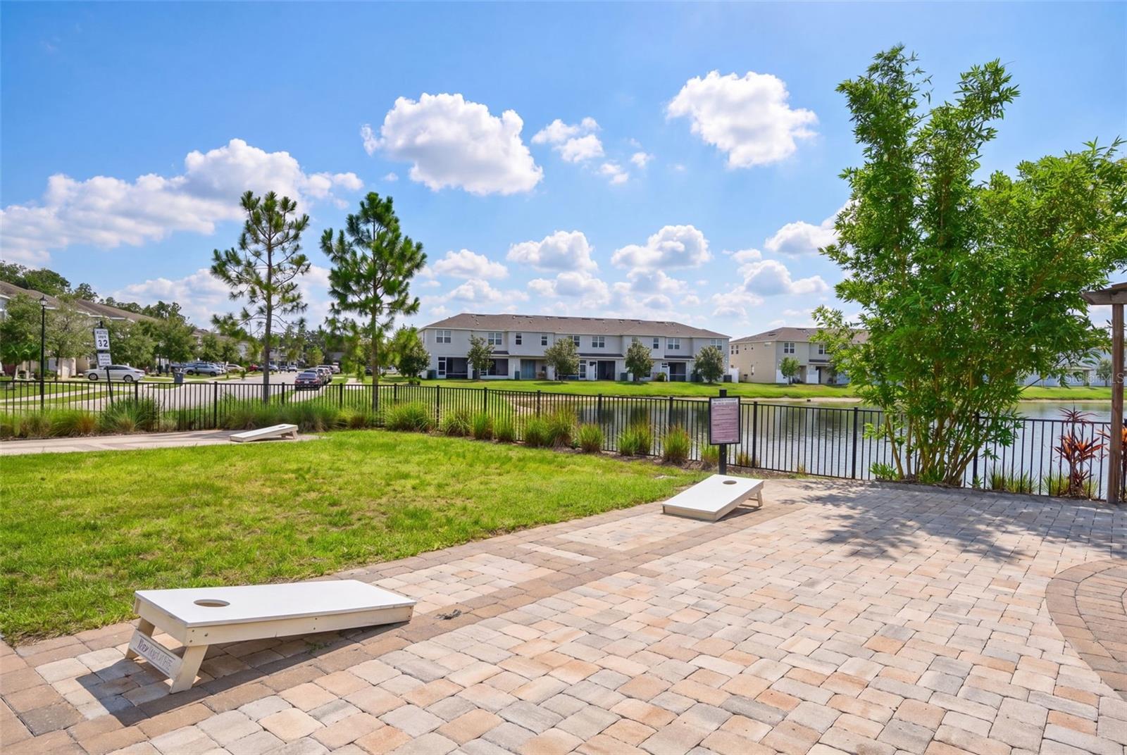 EDGESTONE AT ARTISAN LAKES - Residential
